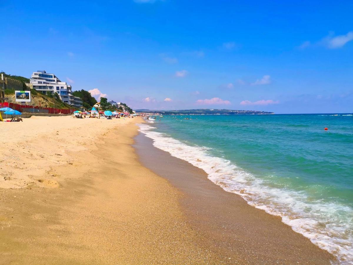 Апартаменти Атеа На Плажа - Apartments Atea On The Beach Obzor Exterior foto